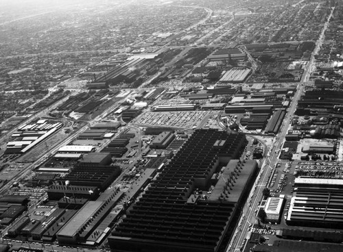 Alcoa Company, Vernon, looking south