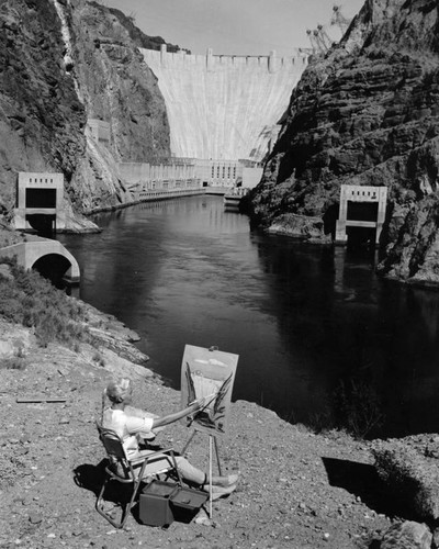 Painting a picture of Hoover Dam