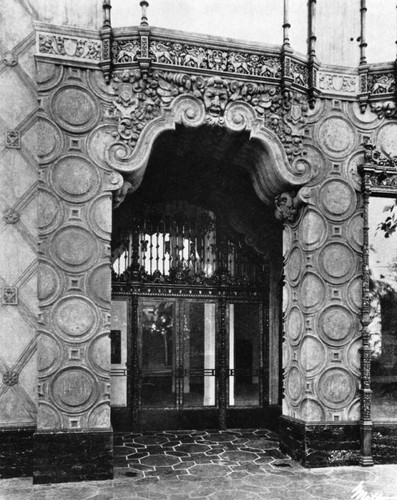 Doorway, El Capitan Theatre