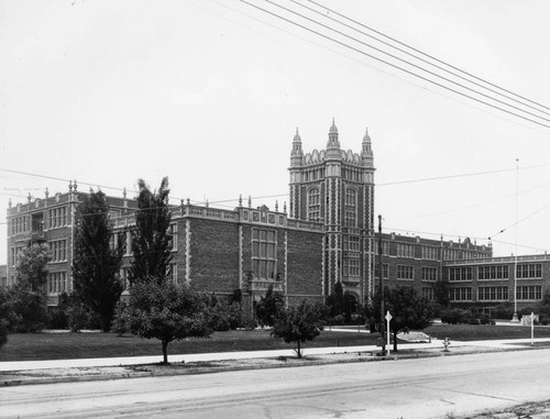 Los Angeles High School