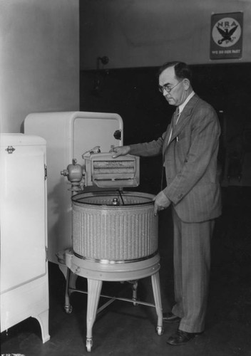 Washing machine demonstration