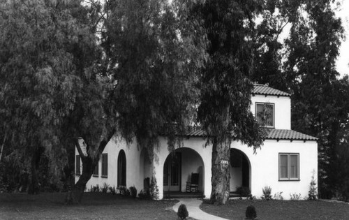 Davis residence, Alhambra