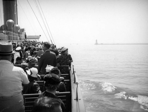 Angel's Gate Lighthouse from the S.S. Catalina