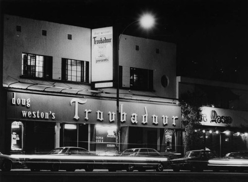 Troubadour, a night view