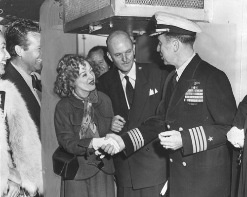 Manchester's skipper greets actress Marion Davies