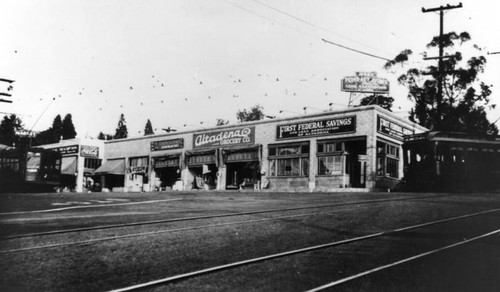 Mariposa and Lake, Altadena