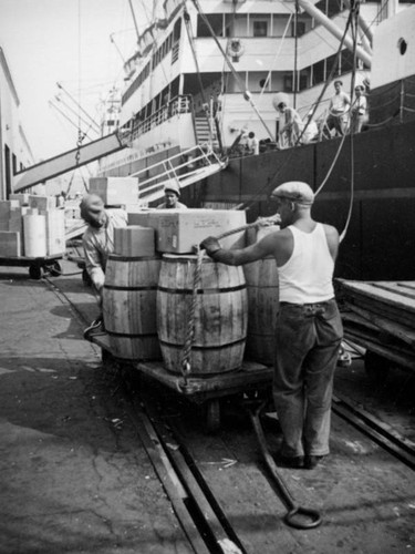 Dock workers