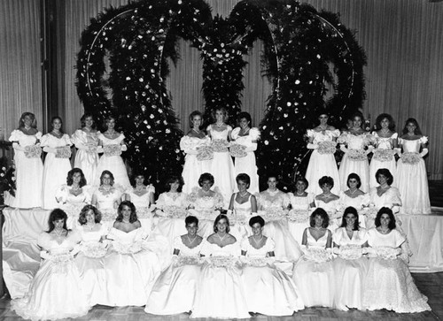 Coronet Ball debutantes