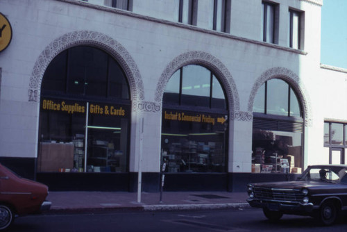 Stationery store in Wilshire Medical Building