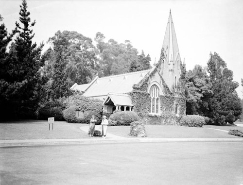 Forest Lawn's Little Church of the Flowers