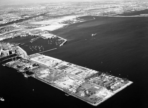 San Pedro and Long Beach, looking east