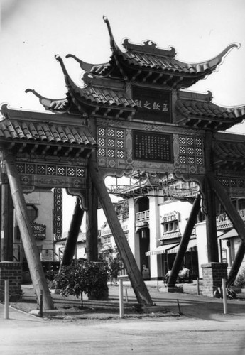 Gateway to Chinatown, view