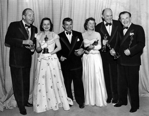 Olivia de Havilland and other Academy Award winners