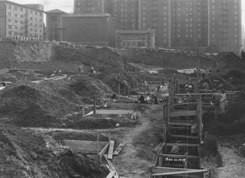 LAPL Central Library construction, foundation