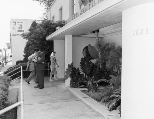 Hollywood Branch Library building, view 2