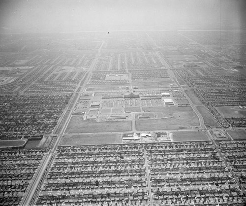 Lakewood Center Mall, looking west