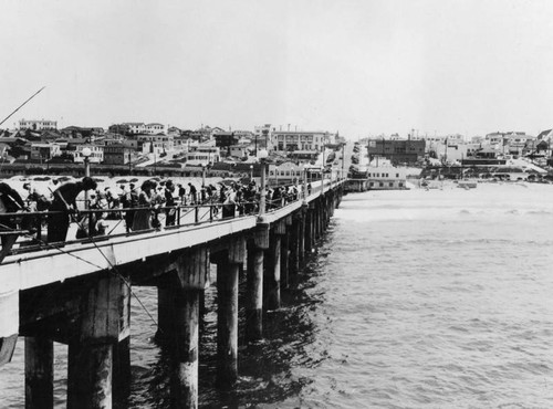 Manhattan Beach pier