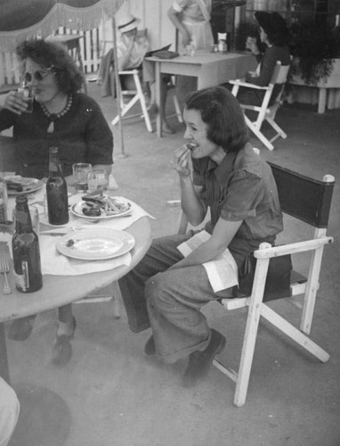 Ethel Schultheis at a cafe in Palm Springs