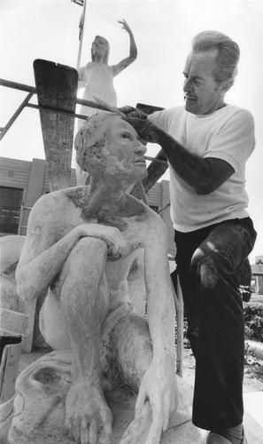 William Van Orden, Venice High School statue restorer