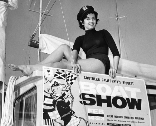 Edie boat show queen