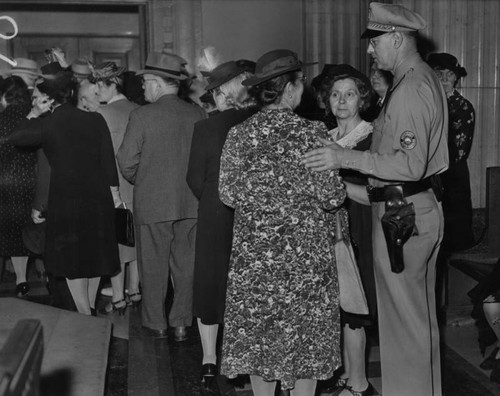 Spectators cleared from hearing room