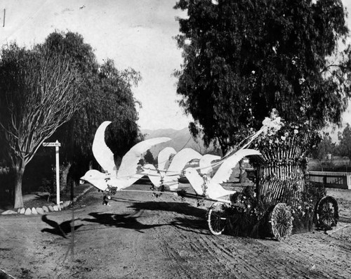 Early Rose Parade float