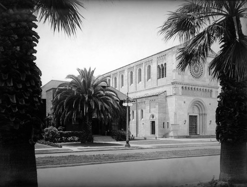 Exterior view, St. John's Episcopal Church