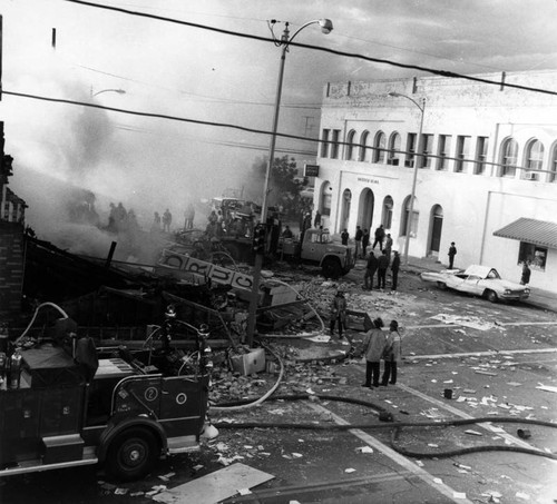 Glesener's Pharmacy, Covina landmark, razed by explosions