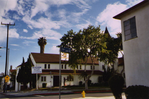 Bethlehem Baptist Church, exterior