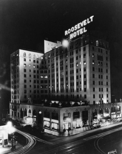 Roosevelt Hotel at night, exterior