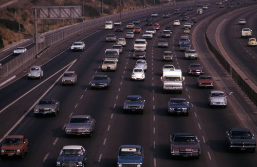 101 Hollywood Freeway, Cahuenga Pass