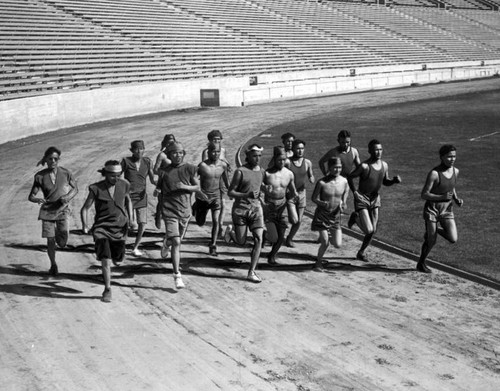 Sherman Indians run in Coliseum