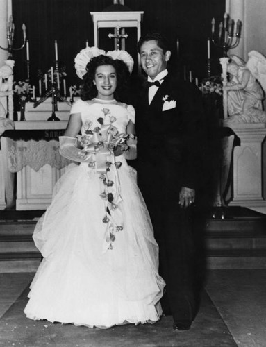 Che and Lucy Martinez wedding portrait