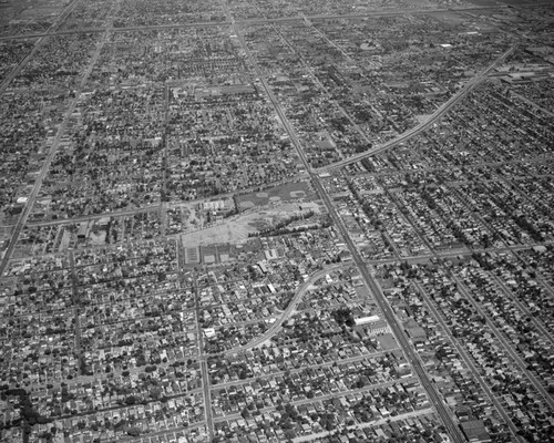 Florence Avenue and Salt Lake Avenue, Huntington Park, looking east