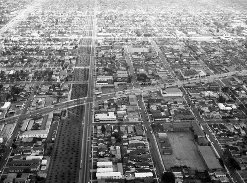 Dick Herrick Buick, South Gate, looking north