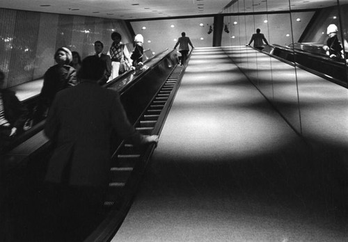 Arco Plaza escalator