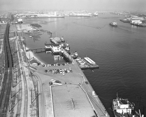 Berth 92, Port of Los Angeles, looking north