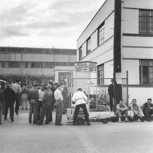 Burbank Lockheed plant employees, view 11