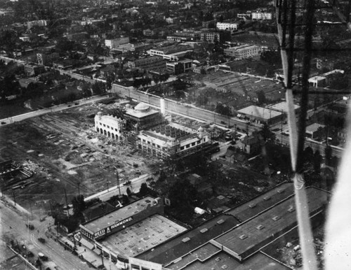 L.A. Examiner Building construction