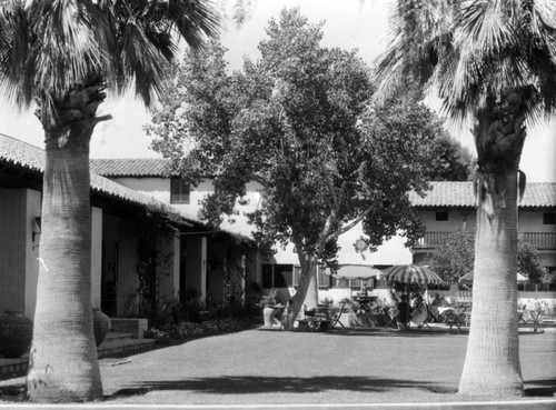 Desert Inn, Palm Springs, view 17