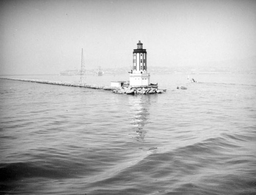 Angel's Gate Lighthouse and San Pedro