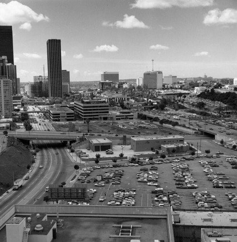 Figueroa Street looking south