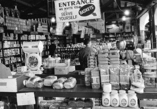 Pioneer Super Market interior