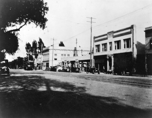 Early view of Cahuenga and Hollywood