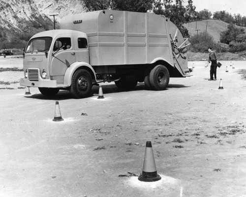 Rubbish truck driving test