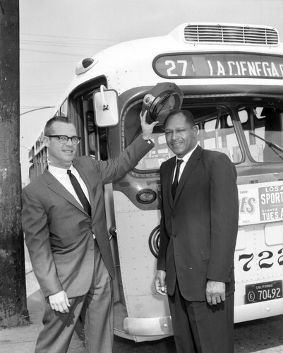 Tom Bradley visits La Cienega Blvd bus line 27 — Calisphere