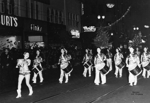 Mei Wah Drum Corps parade