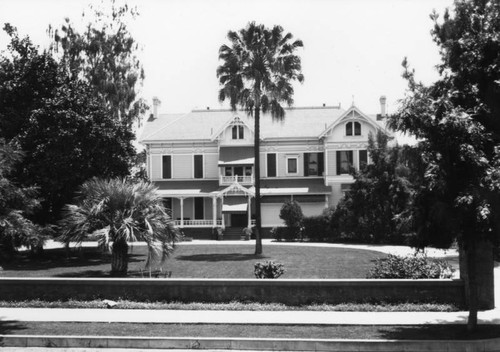 Jackson A. Graves residence, Alhambra