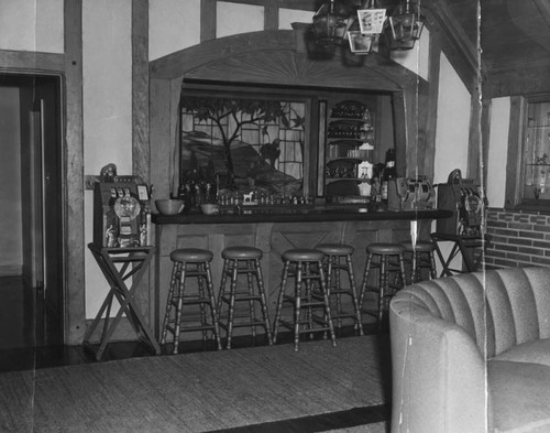 Bar in Bugsy Siegel's home