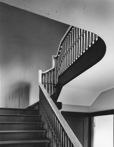 Ambassador Hotel, Huerta Bungalow staircase